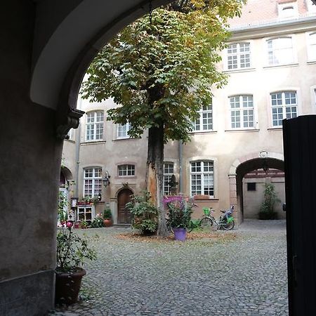 Les Dentelles - Appartement Meuble Design Petite France Strasbourg Eksteriør billede